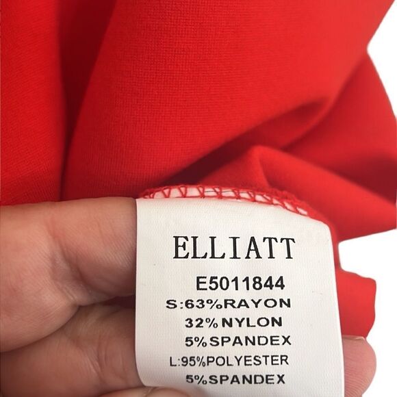 Red Dress Woman's Size XL Peplum Sleeveless High Low Hem Deep V-Neck Elliatt NEW - Picture 11 of 12